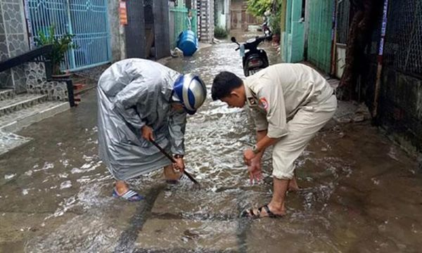thông cống nghẹt chung cư
