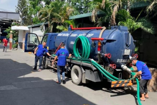 Vì Sao Nên Chọn Dịch Vụ Hút Hầm Cầu Quận 10 Tại Toàn Cầu Envim