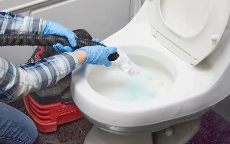 thông cống nghẹt huyện Vũng Liêm 