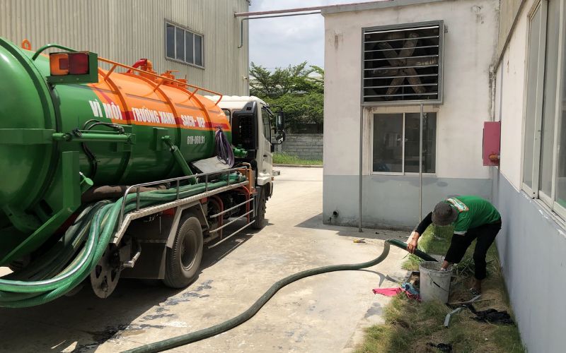 Hút hầm cầu Kiến Tường