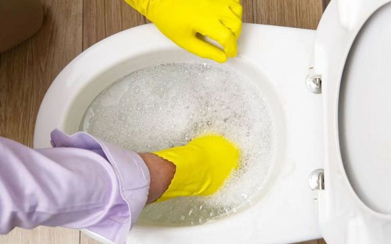 Thông bồn cầu Cai Lậy