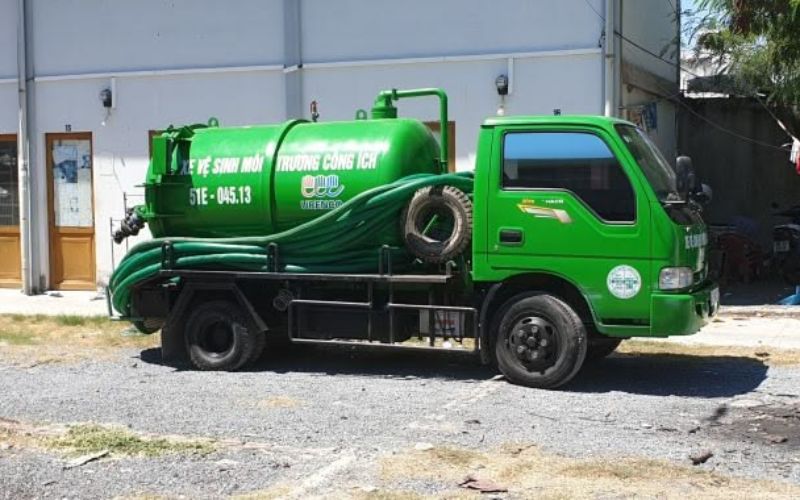 Hút hầm cầu Cái Nước