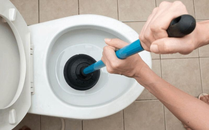 Thông bồn cầu nghẹt Ngọc Hiển