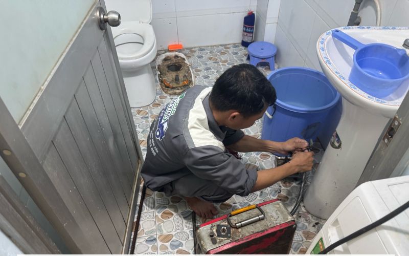 thông cống nghẹt Đông Hải