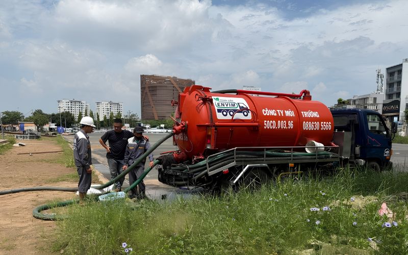 Hút hầm cầu tại Long Xuyên