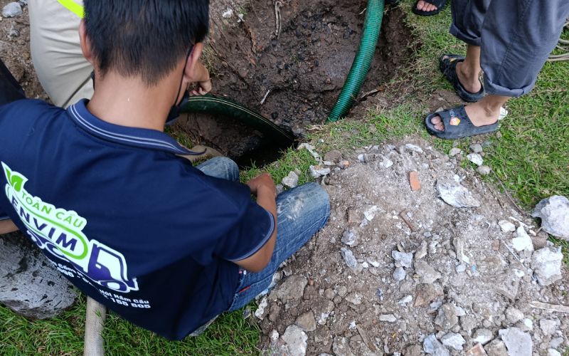 thông cống nghẹt xã Bình Khánh