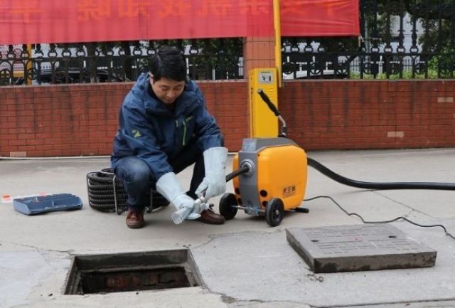 thông cống nghẹt tại Toàn Cầu Envim