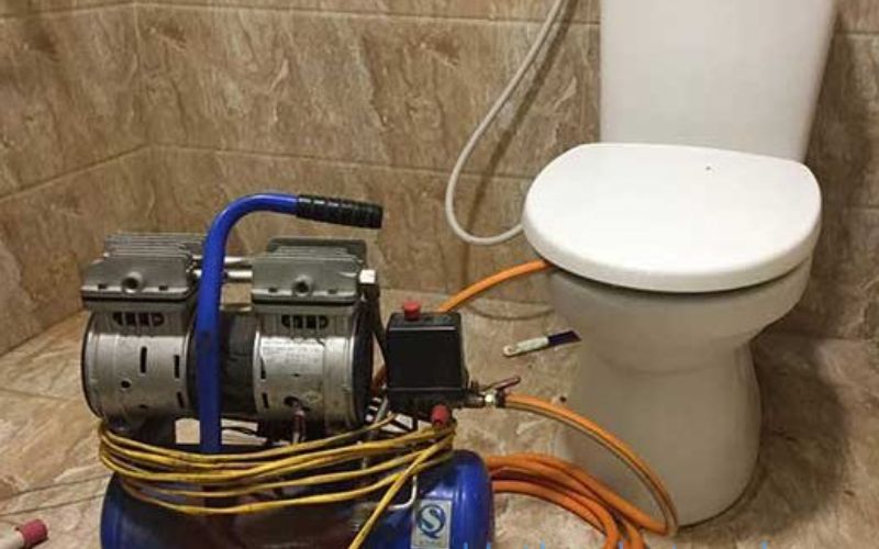 Thông bồn cầu quận 4