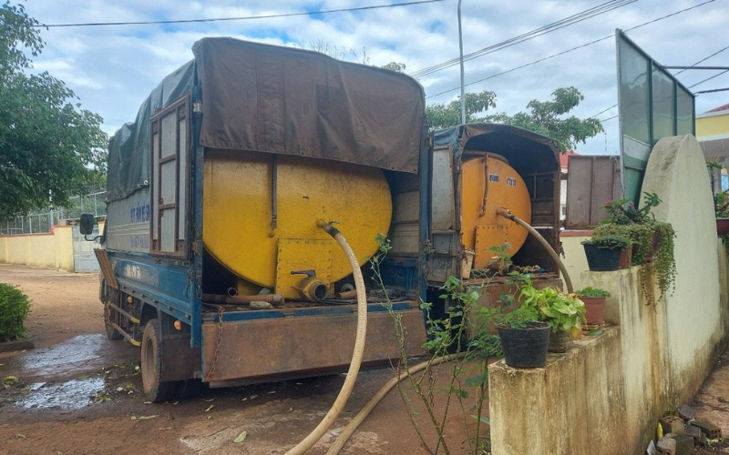 Hút hầm cầu côn đảo