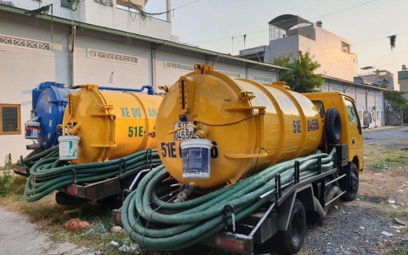 Hút hầm cầu Cái Bè