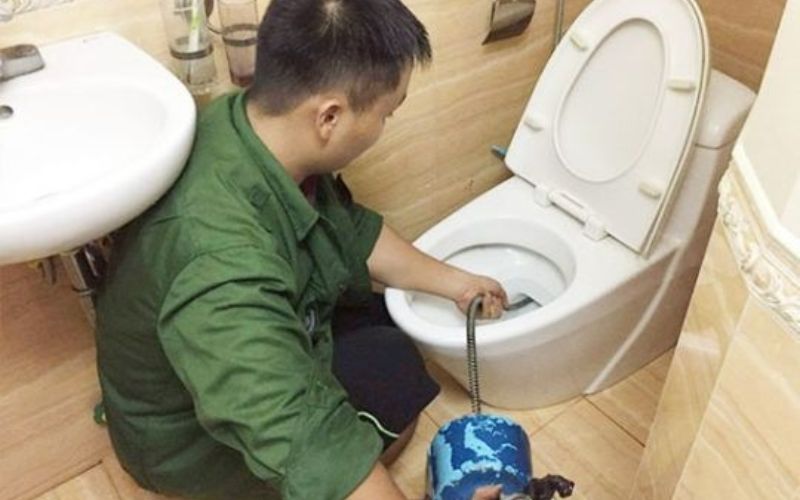 Thông bồn cầu Cái Bè