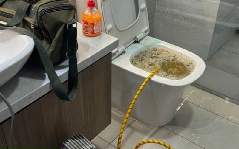 Thông bồn cầu Cai Lậy