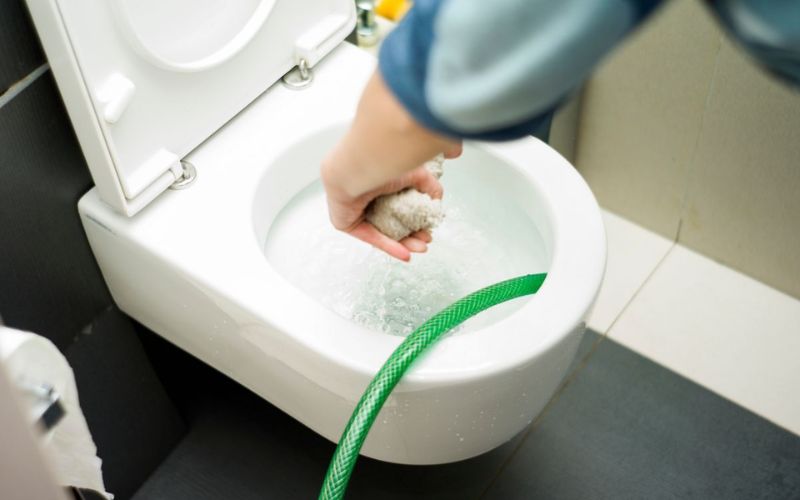 Thông bồn cầu nghẹt Thạnh Phú