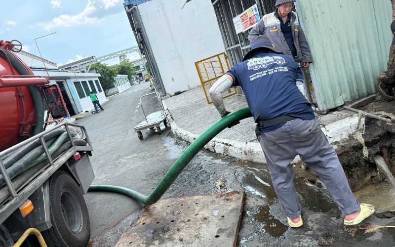 hút hầm cầu xã Nhuận Đức