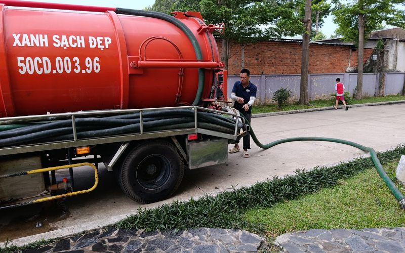 Hút hầm cầu xã Tân An Hội